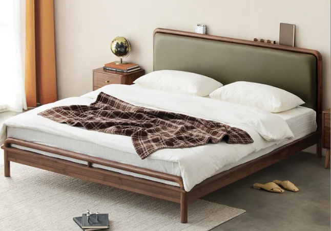 Upholstered Bed (B501A)