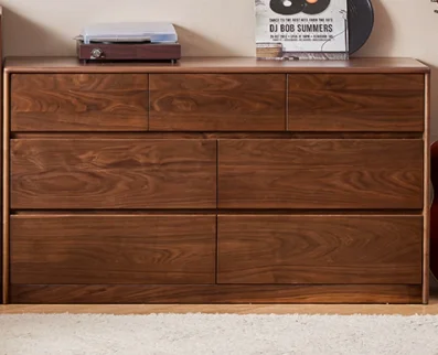 7-Drawer Dresser (M1034)