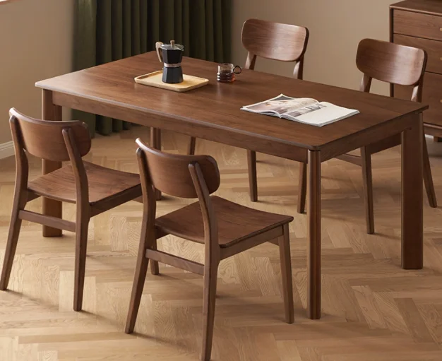 Dining Table (P7112)